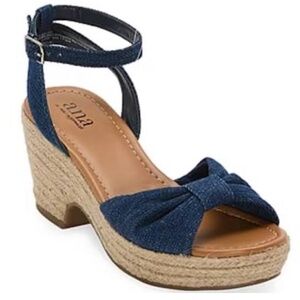 New a.n.a Womens Dukes Heeled Sandals Denim Size 8.5 Platform Raffia Ankle Strap
